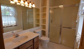 2405 E Miner St, Arlington Heights, IL 60004