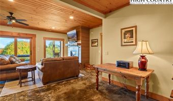 584 Grey Fox Ridge Rd, Banner Elk, NC 28604