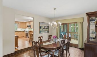 37 Tall Wood Holw, Avon, CT 06001