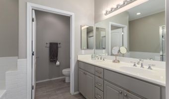 705 W Queen Crk 1121, Chandler, AZ 85248