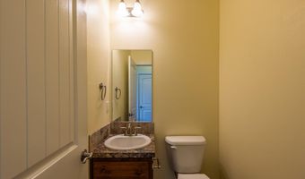 757 NEWPORT Ave SW, Bandon, OR 97411