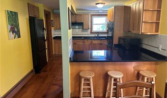 4 Boswell Trl, Foster, RI 02825