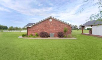 2284 E Roping Rd, Atoka, OK 74525