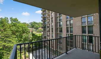 4600 S FOUR MILE RUN Dr 421, Arlington, VA 22204