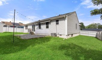 645 Beach Ave, Beachwood, NJ 08722
