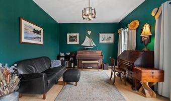 317 DETJEN Dr, Hockessin, DE 19707