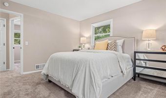 17182 Crosstown Blvd NW, Andover, MN 55304