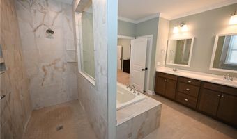 1637 JAMES BURT Pkwy, Auburn, AL 36830