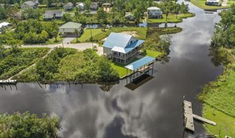 4166 Old Lazy River Rd, Bay St. Louis, MS 39520