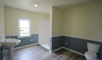 745 McRoberts Ave, Aurora, OH 44202
