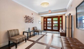 1121 24TH St NW 300, Washington, DC 20037
