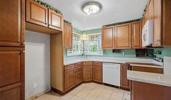 1127 Mcknight Dr, Bethel Park, PA 15102