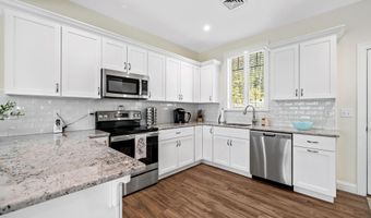 82 Patriot Way, Arundel, ME 04046