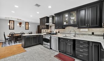 69 S Airmont Rd, Airmont, NY 10901