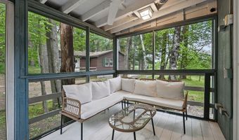 822 S COUNTY ROAD T, Amherst Junction, WI 54407