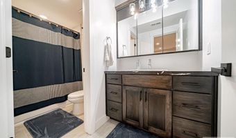 4839 Luxor Dr, Ammon, ID 83401