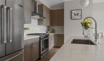 1650 Commonwealth Ave 504, Boston, MA 02135