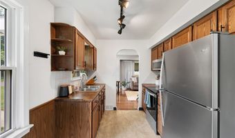 1923 Auten Dr, Akron, OH 44320
