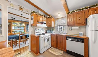 154 Brighton Rd, Barnegat, NJ 08005