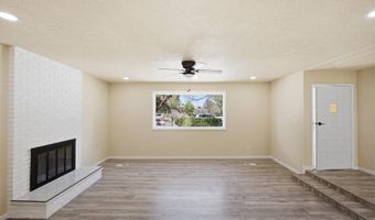 10103 La Salle Pl NW, Albuquerque, NM 87114