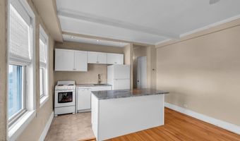 400 Deal Lake Dr 7C, Asbury Park, NJ 07712