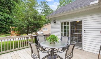 11 BURR HILL Dr, Berlin, MD 21811