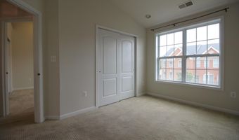 43254 MITCHAM Sq, Ashburn, VA 20148