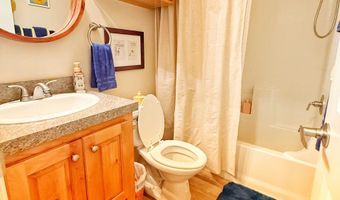 32700 SE LEEWOOD Ln 102, Boring, OR 97009