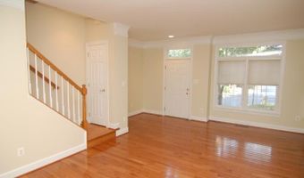 2404 13TH Ct N, Arlington, VA 22201