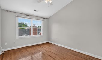 3352 5TH St S, Arlington, VA 22204