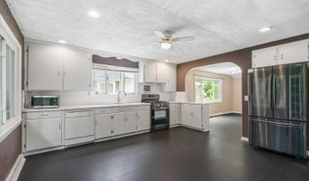 225 Bond St, Allegan, MI 49010