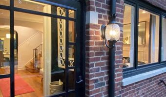 4402 RESERVOIR Rd NW, Washington, DC 20007