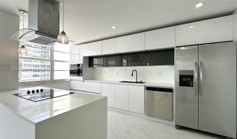 18061 Biscayne Blvd 1204, Aventura, FL 33160