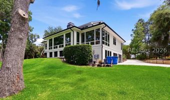 82 Plantation House Dr, Bluffton, SC 29910