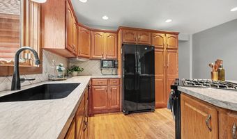 655 Auburn Trl SE, Ada, MI 49301