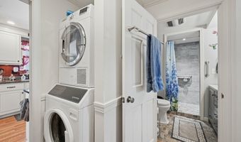 34 Windsor Ave, Augusta, ME 04330