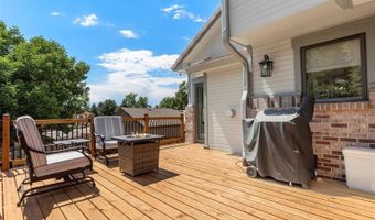 9642 W 69th Pl, Arvada, CO 80004