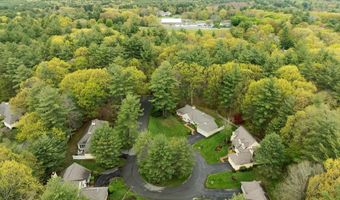 36 Pickman Dr 36, Bedford, MA 01730