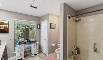 13293 Riverland Dr, Biloxi, MS 39532