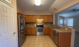 418 Oak Glen Dr, Aransas Pass, TX 78336