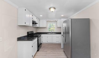 1007 Hatchie St, Booneville, MS 38829