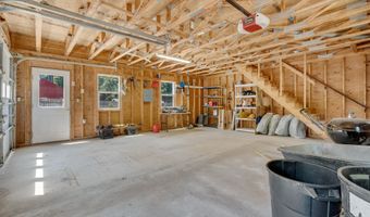 85 Bedford St, Bath, ME 04530