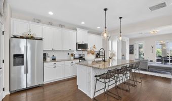 7141 BOWSPIRIT Pl, Apollo Beach, FL 33572