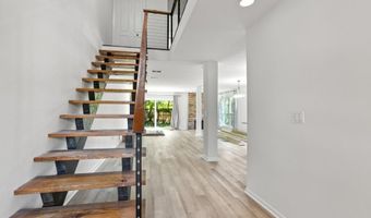 1741 SEMINOLE Rd, Atlantic Beach, FL 32233