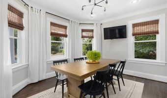 157 Arnold Ave, Cranston, RI 02905