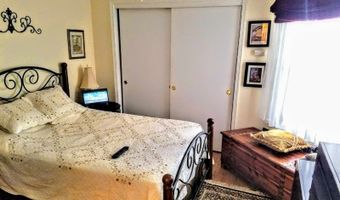 13 Ray Ct, Bedminster, NJ 07921