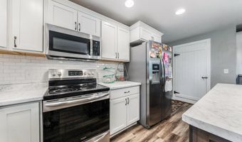 5125 N MCCARTHY Rd, Appleton, WI 54913