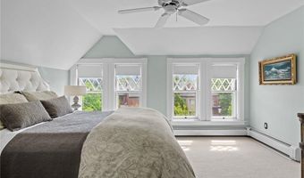 127 Harrison Ave 7, Newport, RI 02840