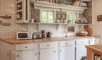 662 Searsmont Rd, Appleton, ME 04862