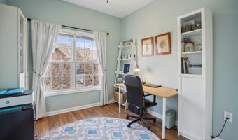 435 STANTON Pl, Alexandria, VA 22304